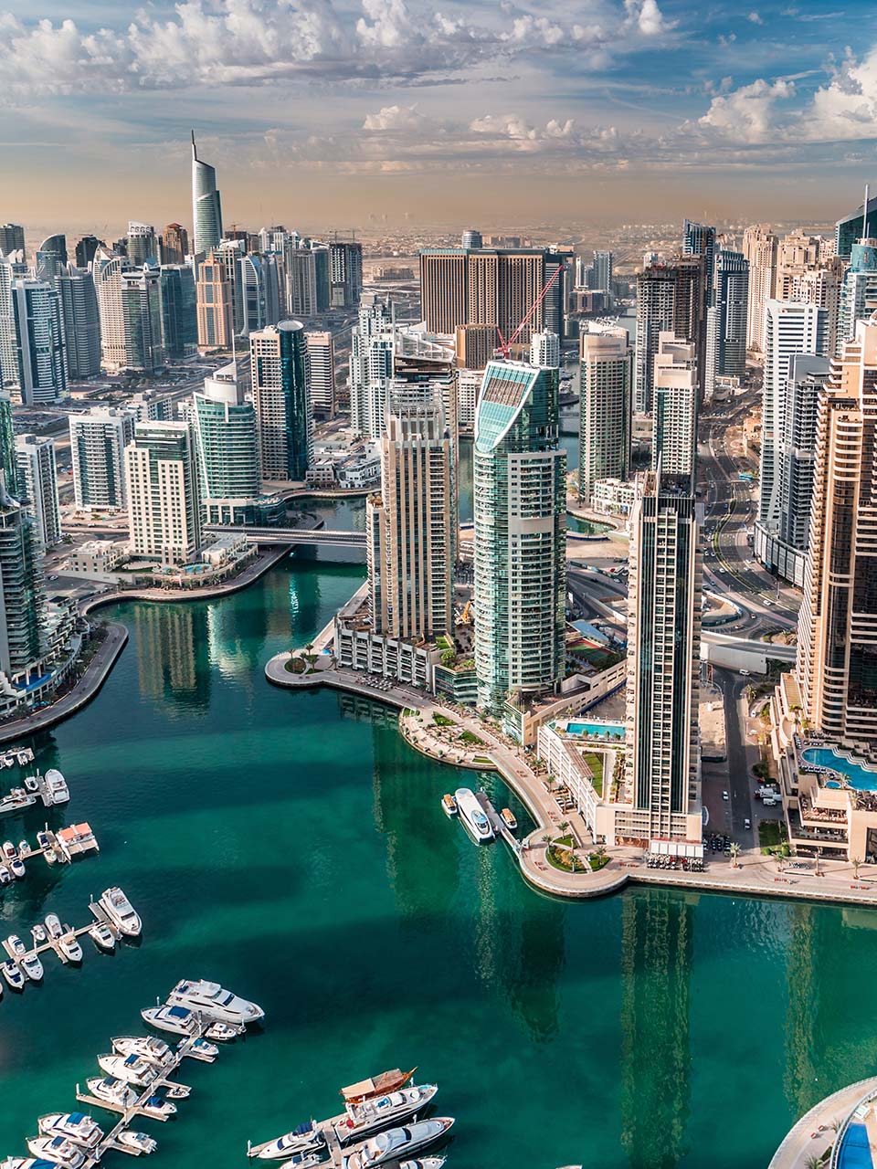 Dubai Skyline - Investieren in Dubai Immobilien mit Wolf Real Estate